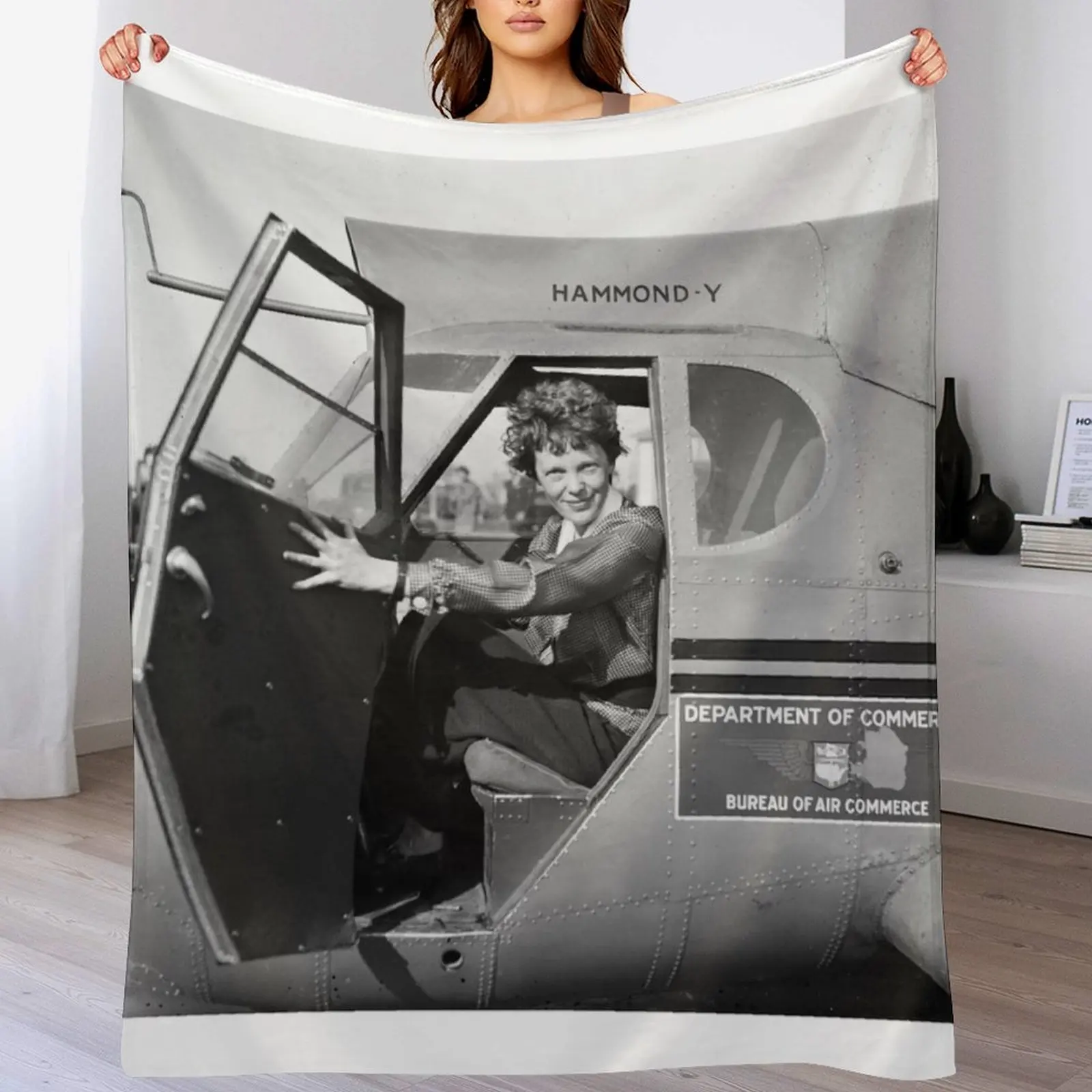 

Amelia Earhart Throw Blanket Cozy Warm Blanket for Bed Room Decor
