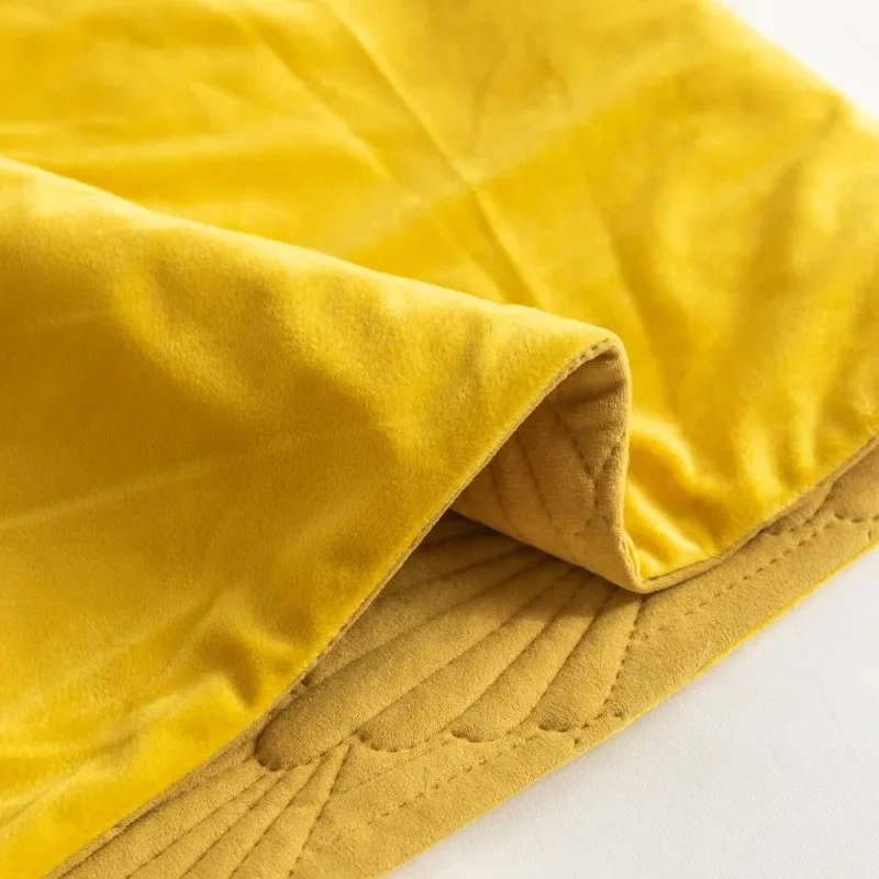 Shell Pattern Bedend Towel Blanket Hotel Decor Bed Runner Dutch Velvet Solid Color Quilting Bed Flag Pillowcase Lumbar Pillow