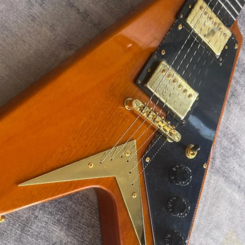 Gloss Natural Orange V Shape Solid Electric Guitar Mahogany Body Black Pickguard Gold V Decoration Hardware Free Delivery