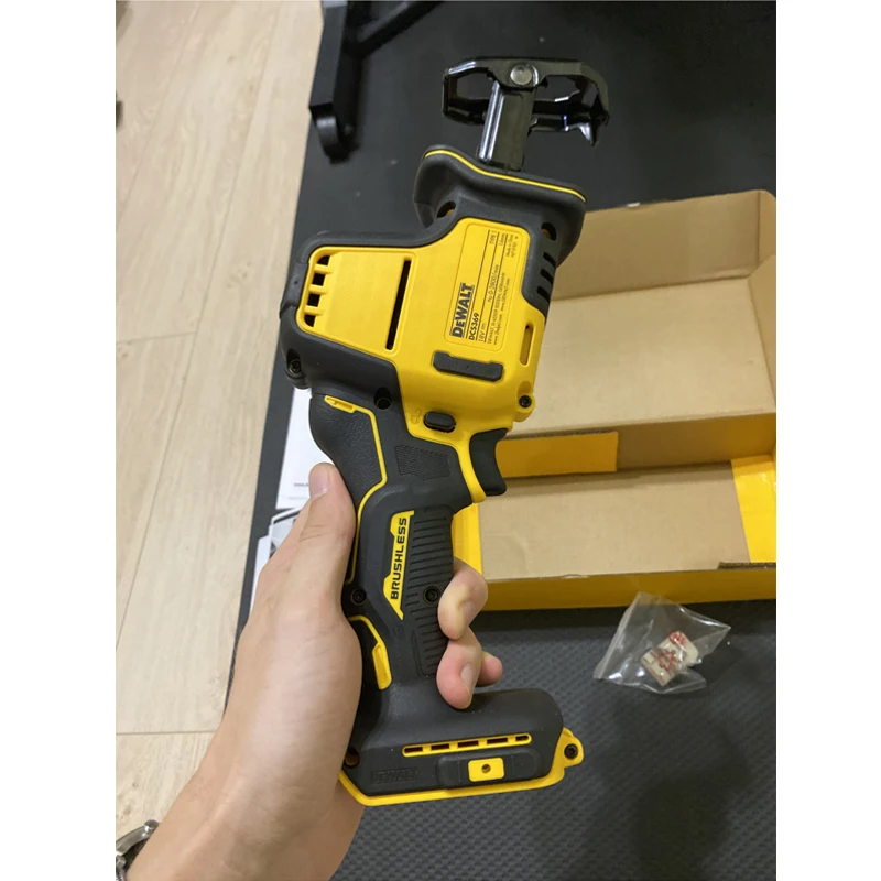 DEWALT DCS369N DCBP034 Reciprocating Saw 1.7Ah Battery Sets 18V/20V Cordless Brushless One-Handed Cutting Saber Saw