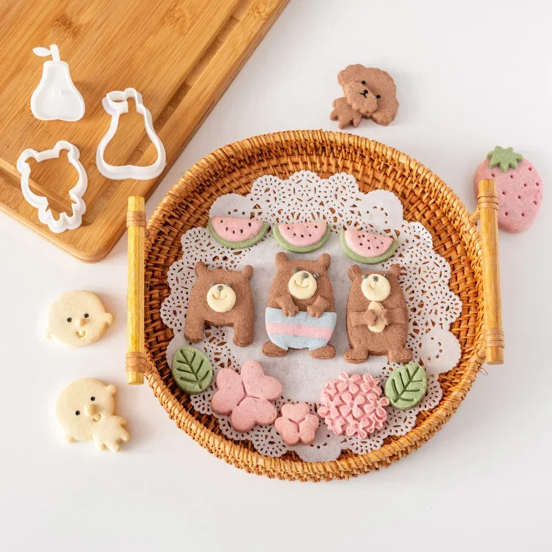 Cartoon Animals Fruits Flowers Love Shaped Cookies Cutter 3D Pressing Cookie Embosser Baking Tools Fondant Icing Biscuit Moulds