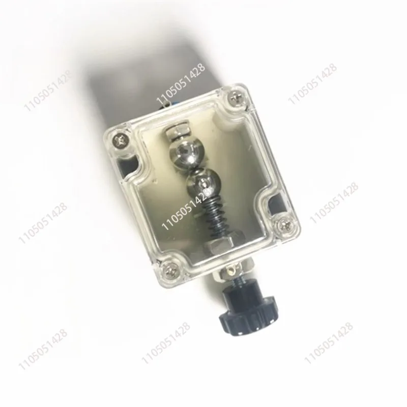Special discharge for leakage fault detector, capacitor discharge device, adjustable closed discharge ball