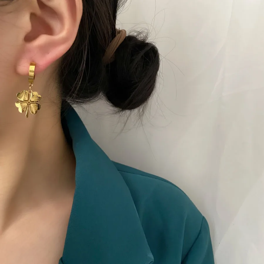 316l Stainless Steel Earrings 2025 Trend Classic Style Clover Shape Fashion Earrings Women\'s Jewelry Gift New