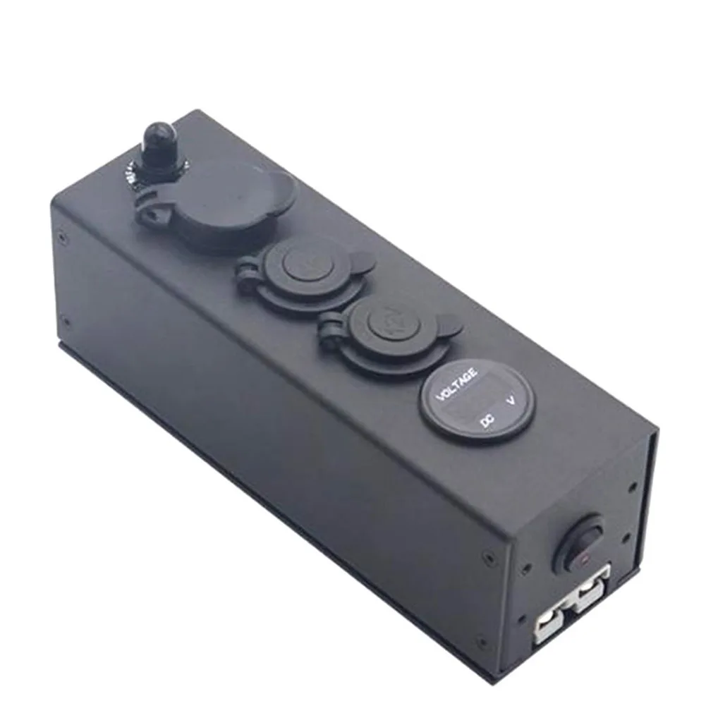 Integrated Voltage Display USB Charging Socket Built-in Circuit Breaker Dual USB Ports Flame-retardant Materials