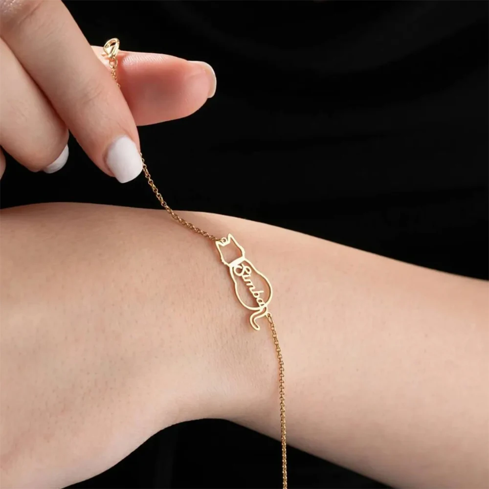 

Браслет из нержавеющей стали на заказ с изображением кота и персонализированным именным браслетом для пар, которые подарят подругам