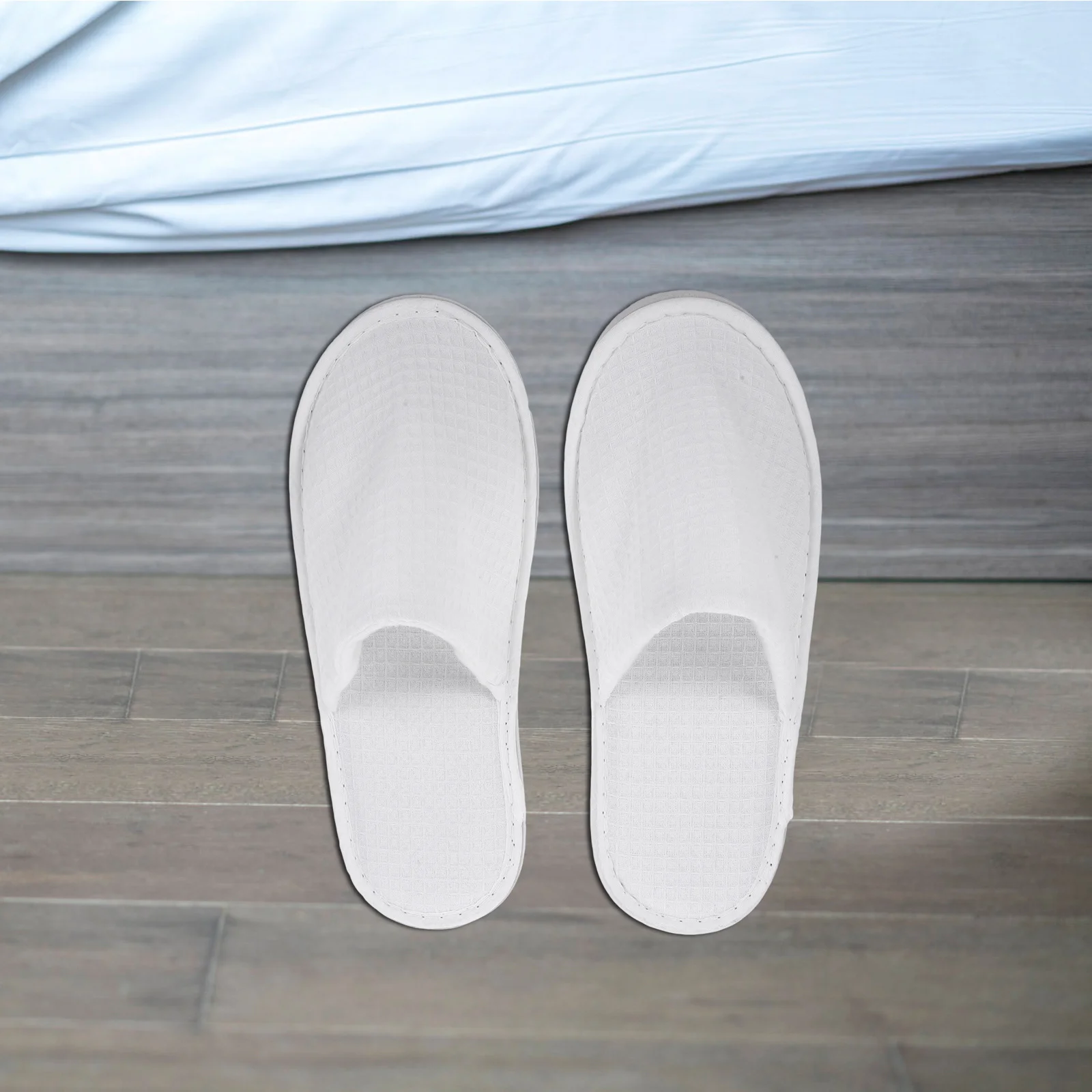 

2pcs Disposable Slippers Premium Comfortable Lightweight Non-Slip Travel Hotel Spa Home Use Salon Guest Bath Slipper