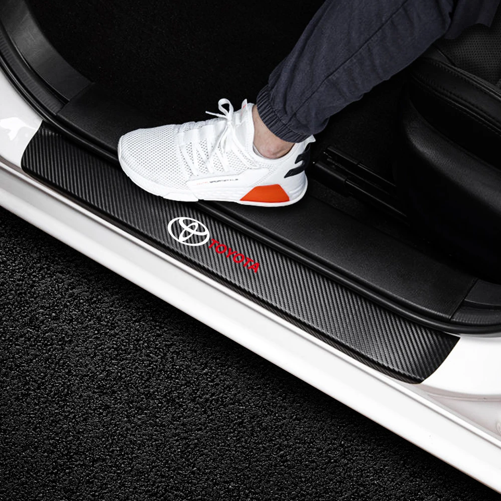 4 قطعة ألياف الكربون عتبة باب السيارة عتبة ملصق شارة لتويوتا C-HR يارس RAV4 برادو بريوس أفالون ميراي كامري هايلاندر TRD #2