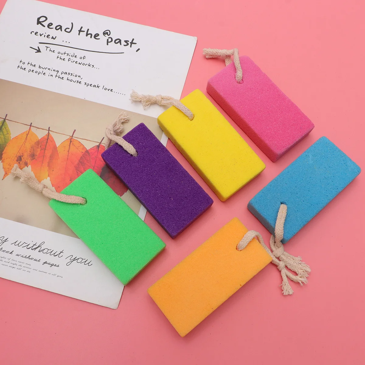 6 قطعة حجر الخفاف مقشر القدم مزيل الجلد الميت الكالس أداة إزالة الصواميل للأقدام حمام فرك لون عشوائي ملف الأظافر مانيكير