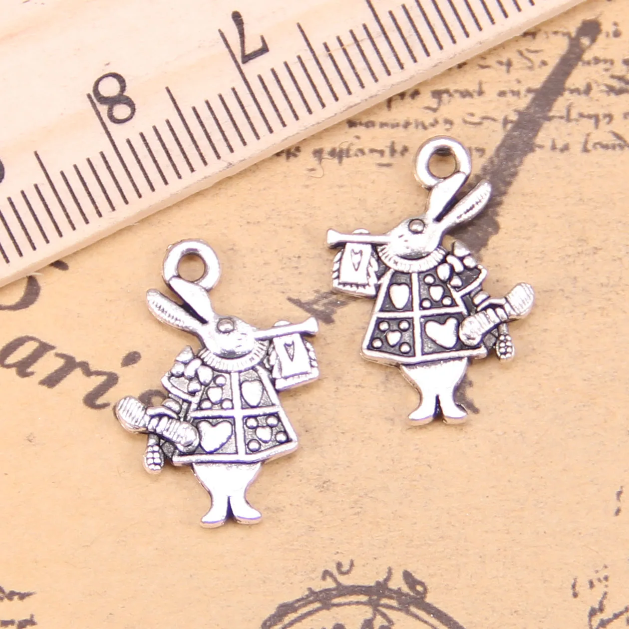 80pcs Jewelry Charms trumpet rabbit 21x15mm Antique Silver Plated Pendants Making DIY Handmade Tibetan Silver Jewelry