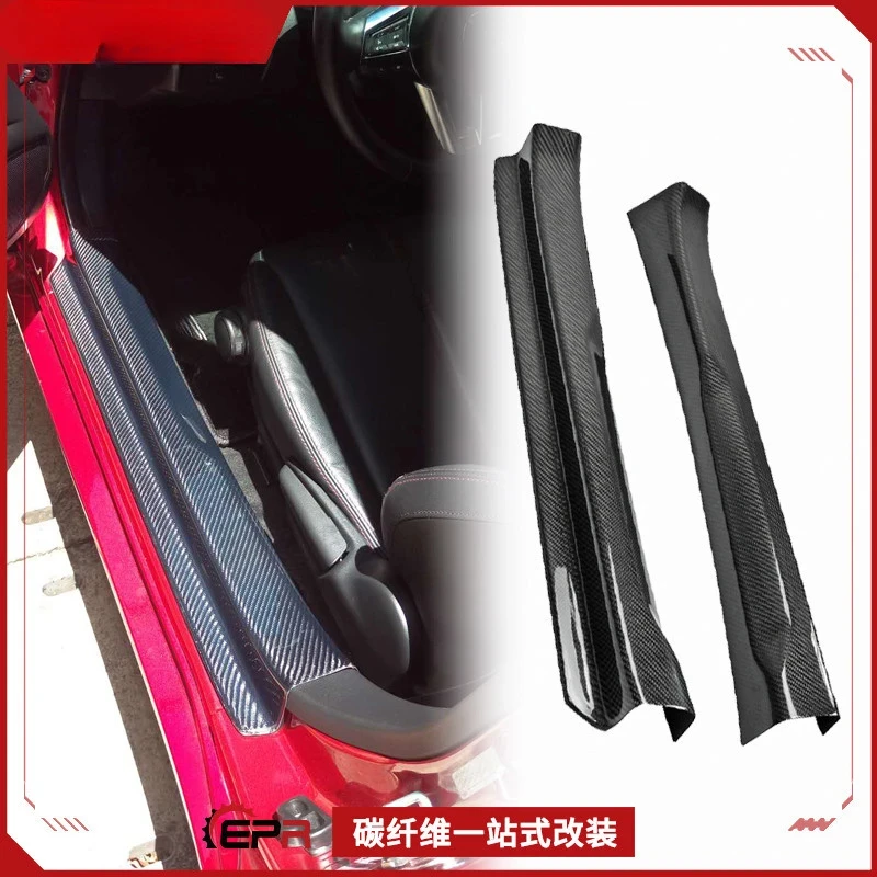 

Для Mazda MX5 ND полоса порога из углеродного волокна и накладка на край двери с защитой от царапин