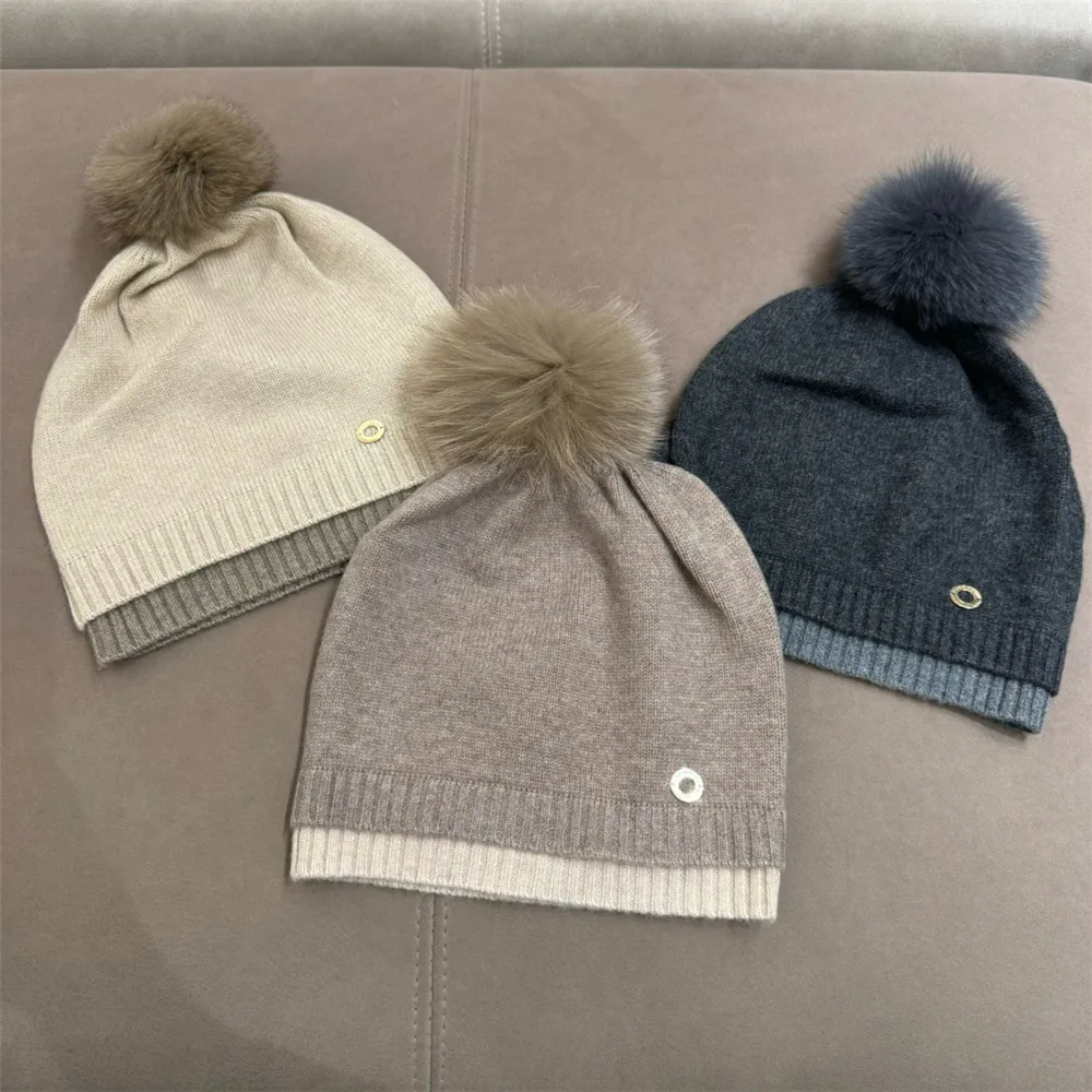 High Quality Women's Cashmere Hat Wool Ball Contrast Color Edge Casual Knitted Pullover Cold Hats