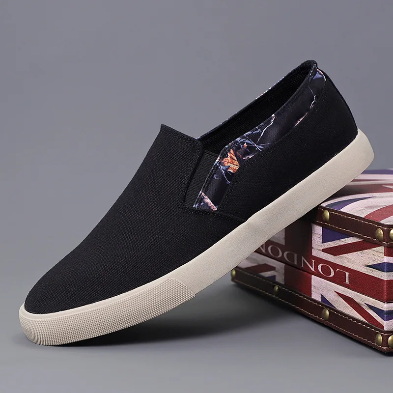 New Trendy Men's Canvas Shoes Classic Light Breathable Casual  Loafers Men Fashionable Old Beijing Men's Shoes Sneakers