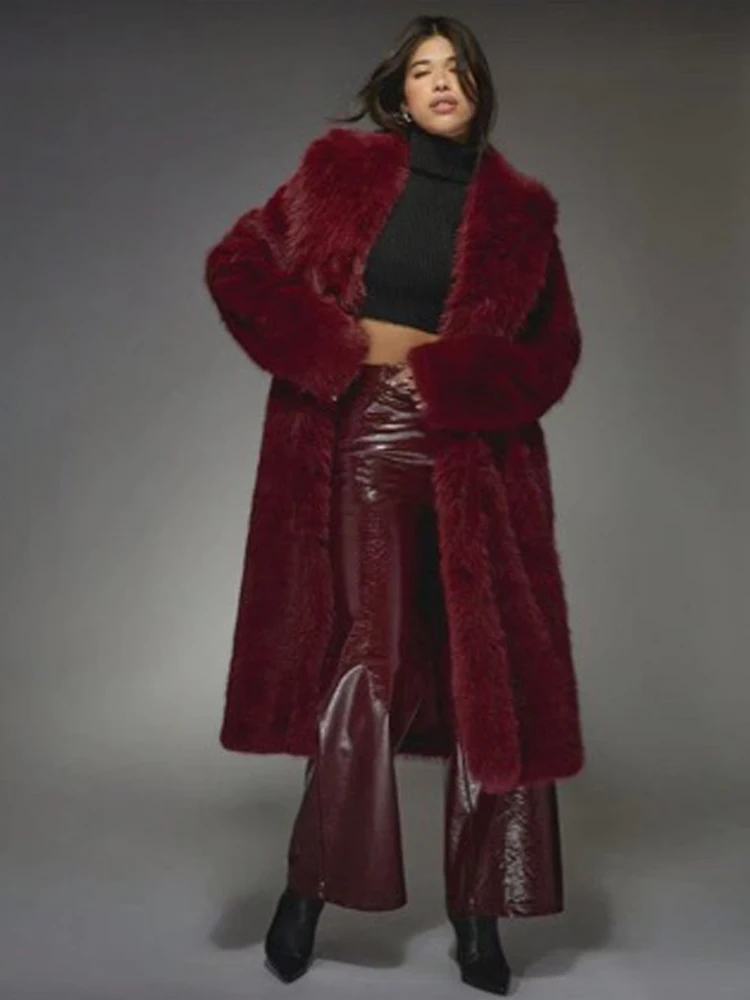 Abrigo de piel de alta calidad con temperamento para mujer, cuello de piel de felpa grueso de invierno, chaqueta larga holgada de imitación de piel de zorro