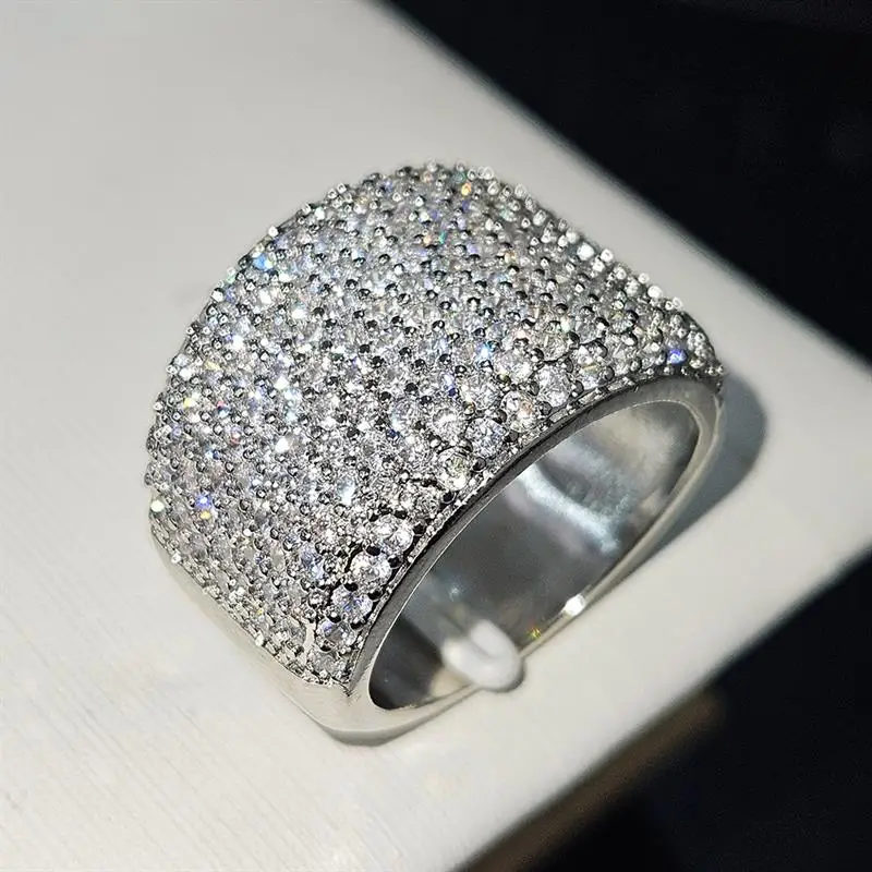 Huitan Silver Color Women Ring Full Sparkling Cubic Zirconia Fashion Versatile Wedding Party Elegant Accessories Lady Jewelry