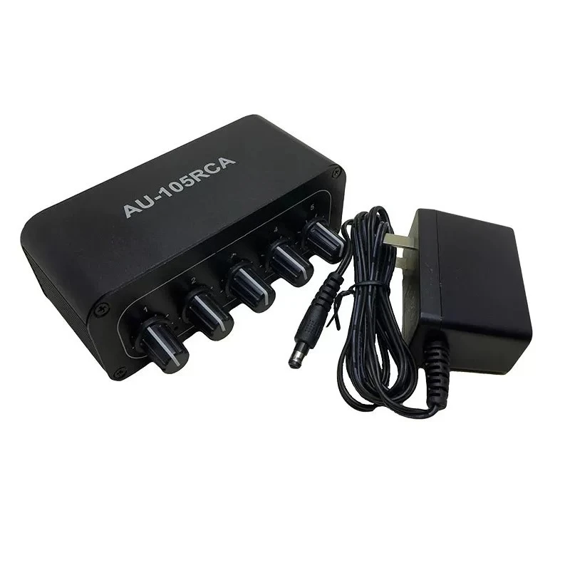 For stereo audio, audio source splitter, two channels, one input and five output drives, multiple power amplifiers, one drag and