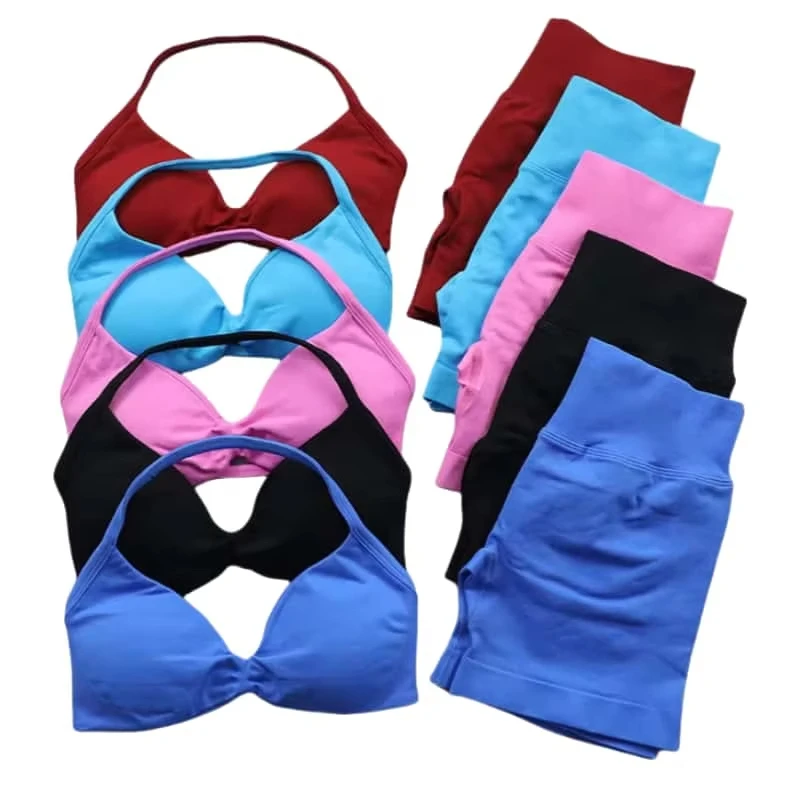 

20225 Summer New Product Sports Fitness Girl Same Color with Chest Pad Neck Back Seamless Hip Lift Shorts Yoga Pilates Set