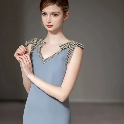 Abbigliamento da festa e vacanza