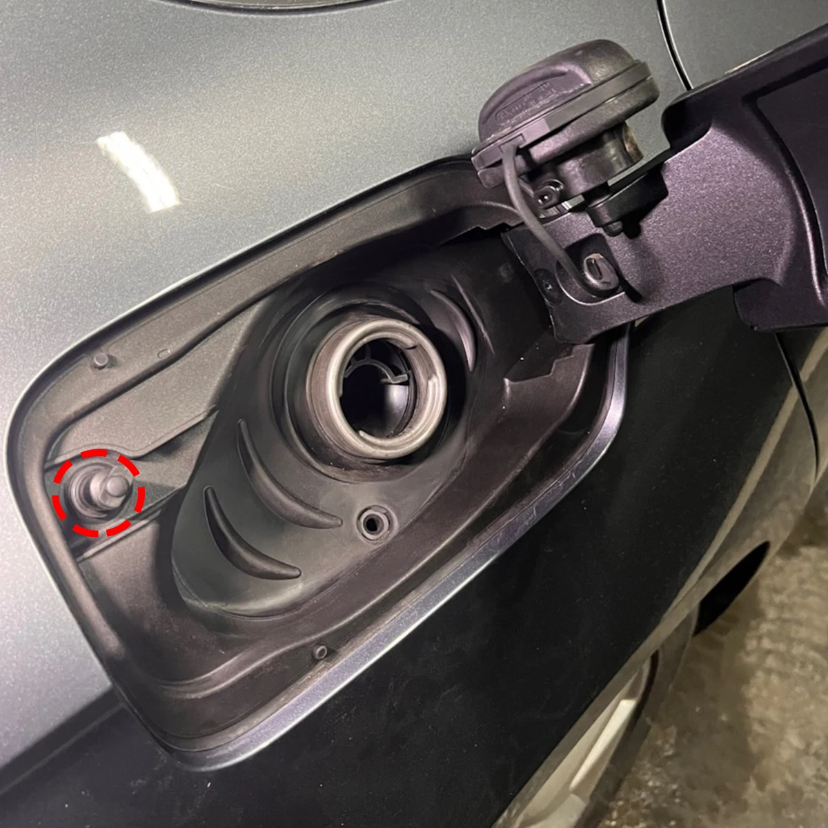 Tankdeckel-Verriegelungsaktuator für Audi A7 A8 S8 Q2 Q3 Q5 Q7 Q8 TT 8V0862153A, versiegelt, wasserdicht, rostfrei, Tankdeckel-Entriegelungsmotor – Detail 3