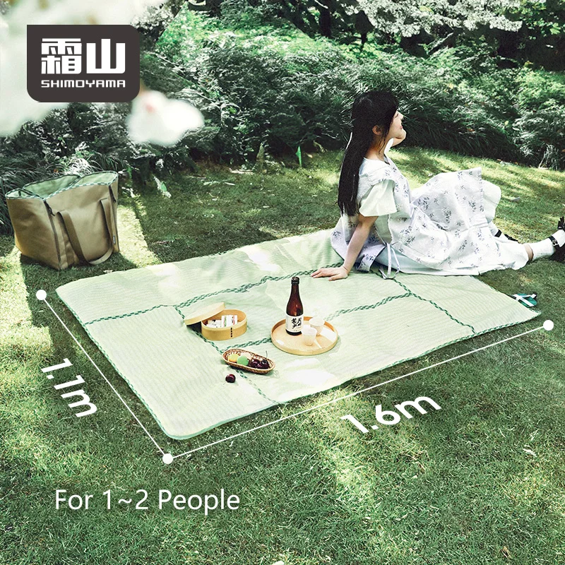 

SHIMOYAMA Green Tatami Outdoor Picnic Mat Sheet Waterproof Polyester Hitchhiker's Pocket Rectangular Shape