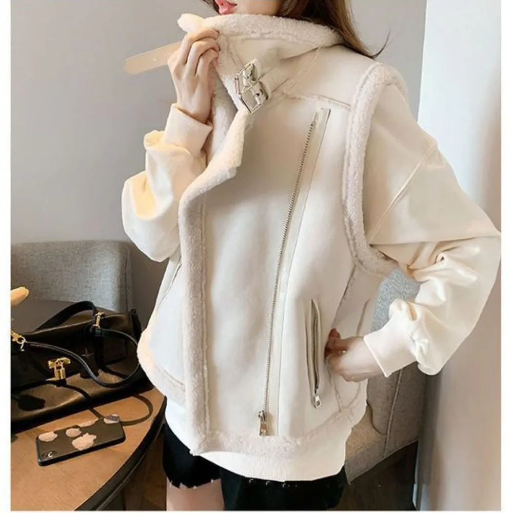 Women Fleece Vest Autumn Winter Female Waistcoat Sleeveless Jacket Ladies Warm Thick Zipper Coat Vintage Lamb Wool Outerwear