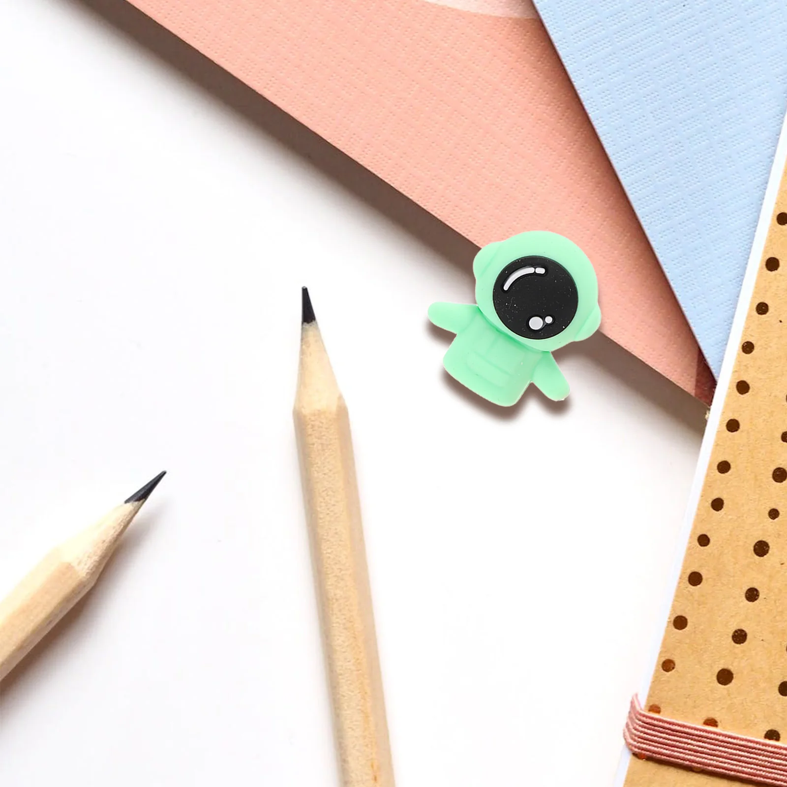 

12Pcs Space Themed Astronaut Erasers 3D Cartoon Mini Eraser Set Stationery Party Favors Stationery