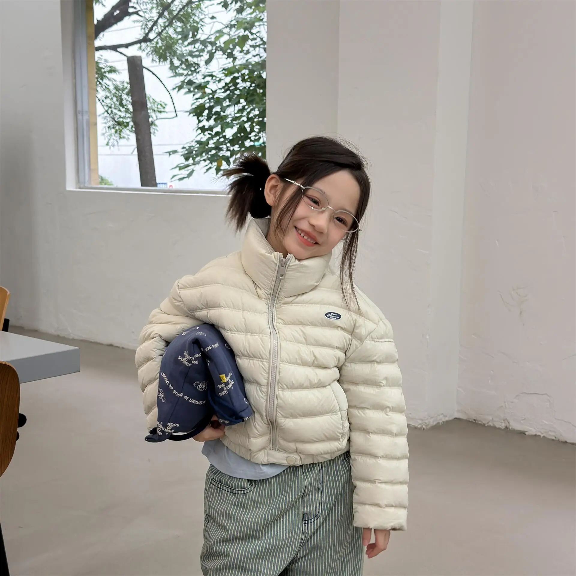 2026 Winter New Children 90 White Duck Down Light Down Jacket Boys Girls Warm Zipper Coat Plus Velvet Thick Kids Clothes