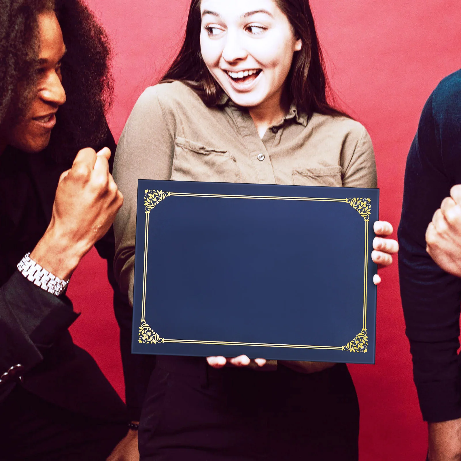 ซองใส่ประกาศนียบัตรสำเร็จการศึกษา 30 ชิ้น ทำจากกระดาษฟอยล์นูน สำหรับใส่รางวัล ประกาศนียบัตร แฟ้มนำเสนออย่างมีระดับ ขนาดใหญ่