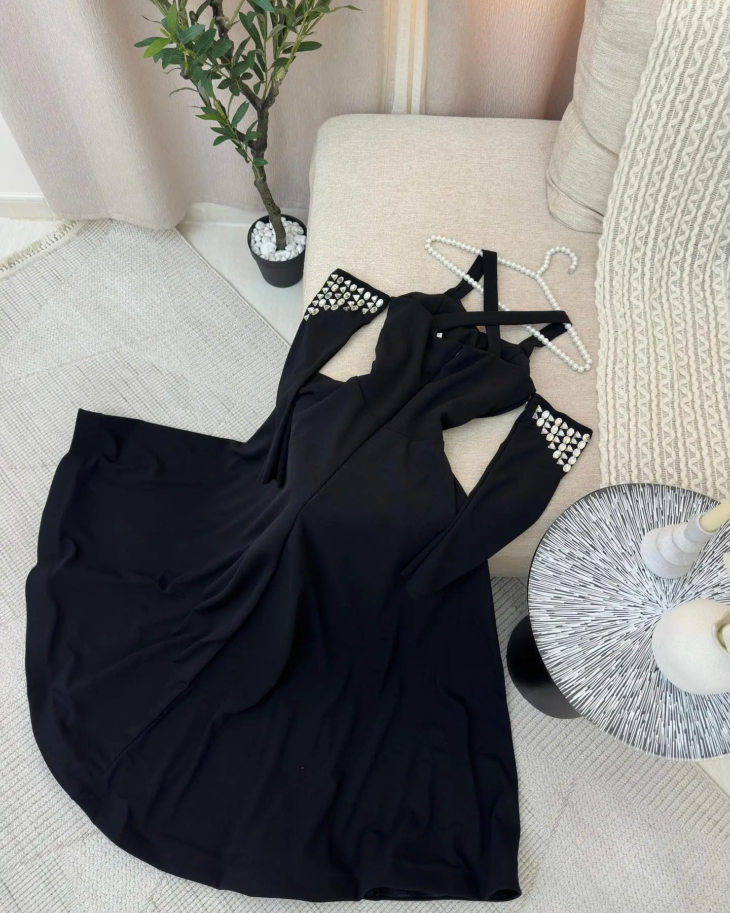 Aenyrst Elegant A-line Black Prom Gown Long Sleeve Beaded Party Evening Dress Floor Length Formal Occasion Gowns customized
