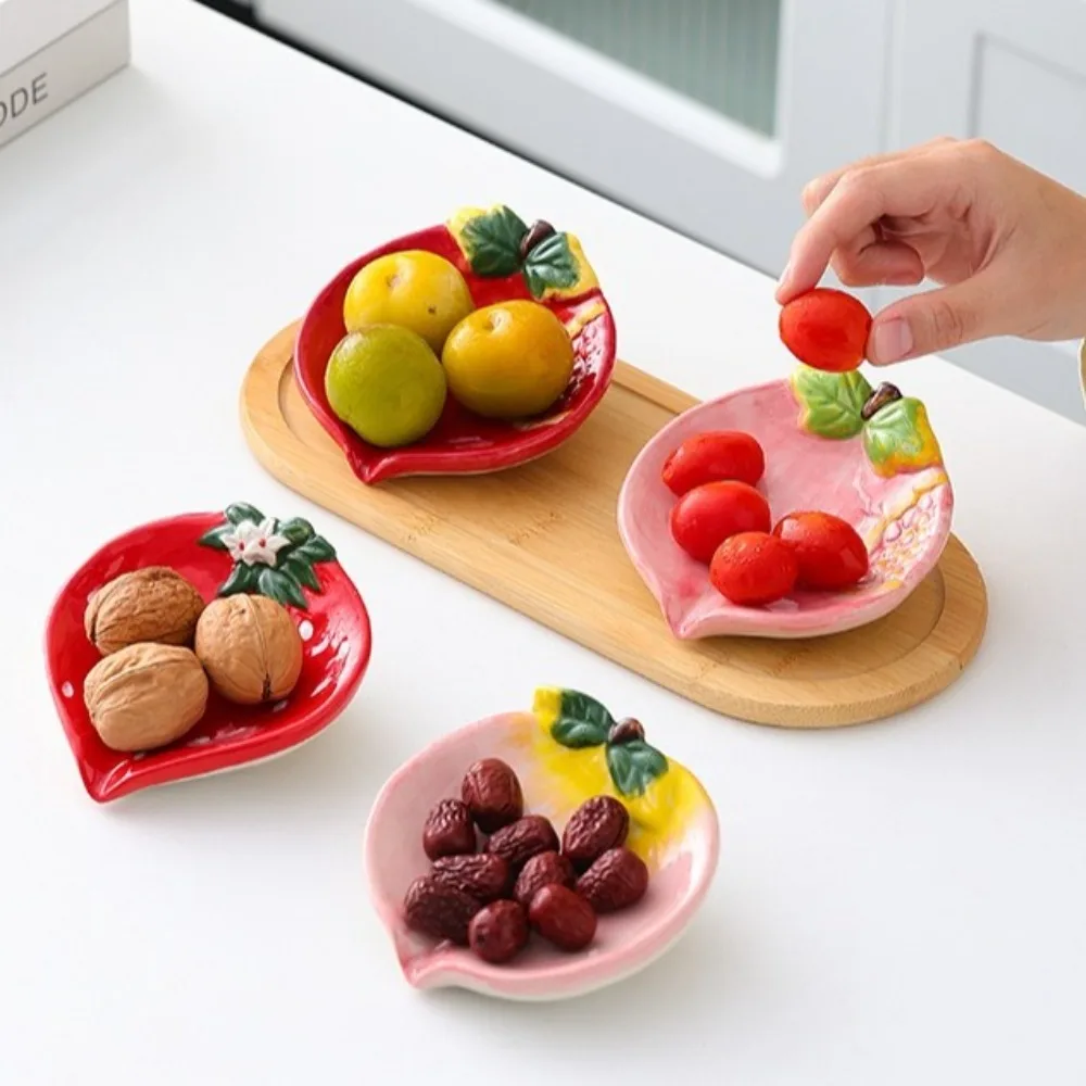 

Storage Rack Cute Ceramic Soap Box Watermelon Strawberry Soap Storage Box Portable Luxury Style Soap Dish Holder Bathroom