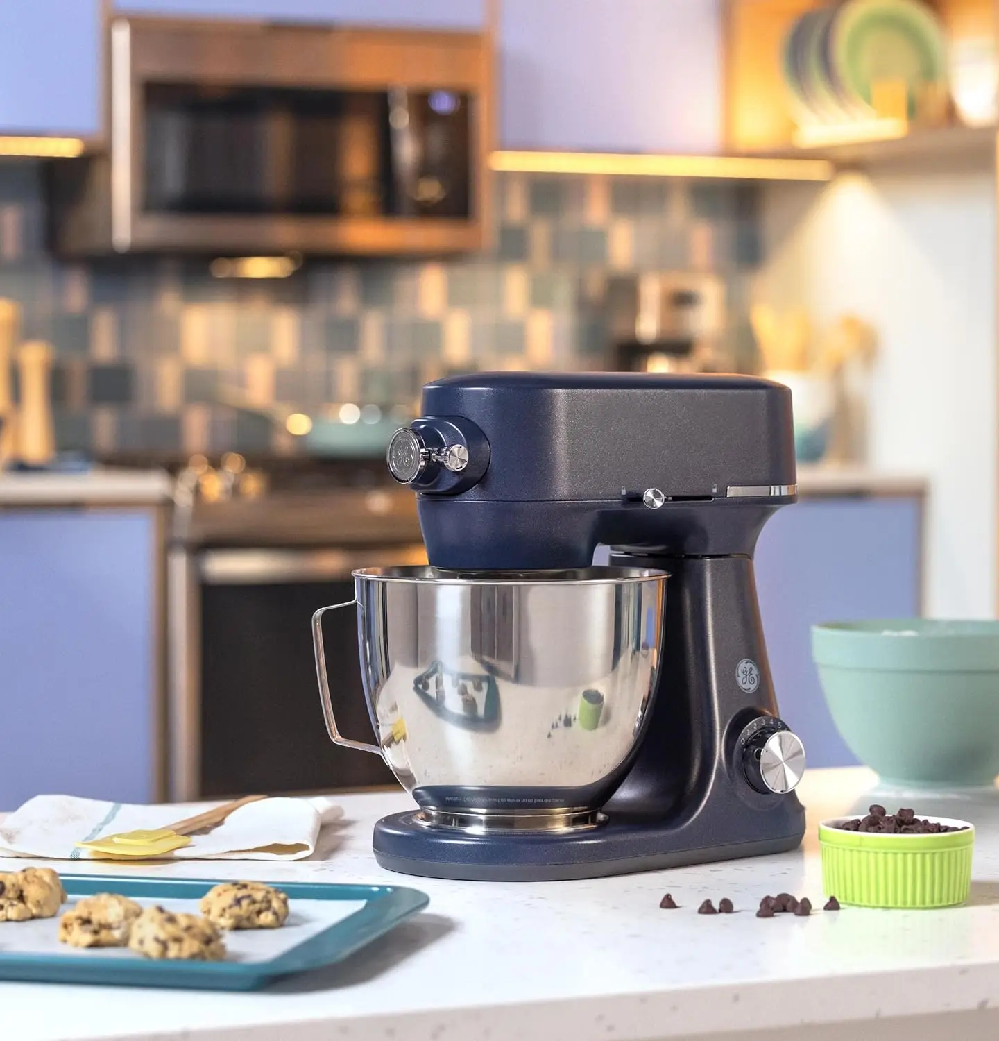 

Factory Price Tilt-Head Electric Stand Mixer | 7-Speed, 350-Watt Motor | Includes 5.3-Quart Bowl, Flat Beater, Dough Hook, Wire
