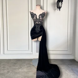 New Arrival Beaded Embroidery Women Homecoming Gowns Black Velvet Short Prom Dresses 2026 With Side Train