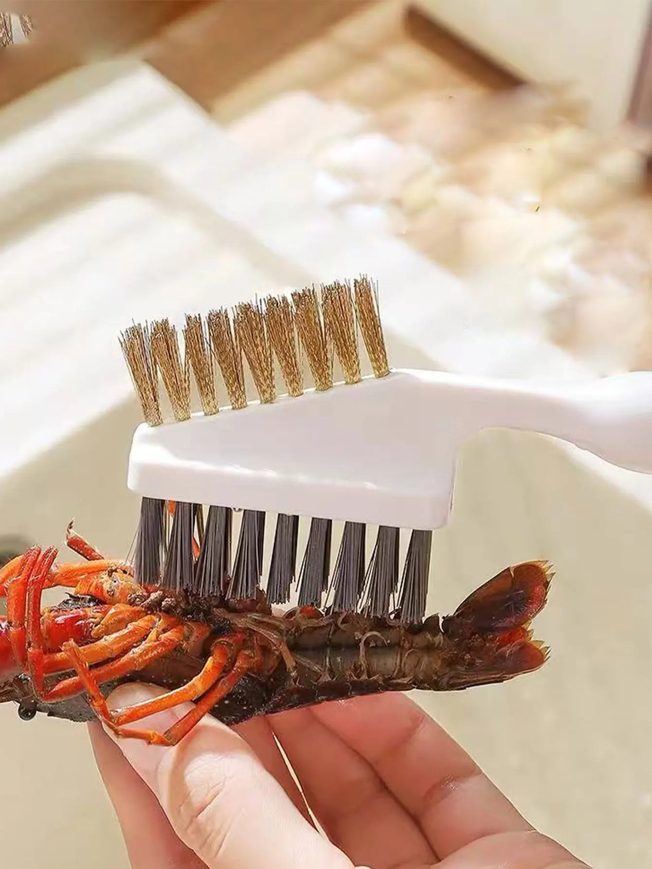 Multifunctional Seafood Cleaning Brush Abalone Brush Crayfish Cleaning Tool Long Handle Crab Clam Oyster Cleaning Brush 1Pcs