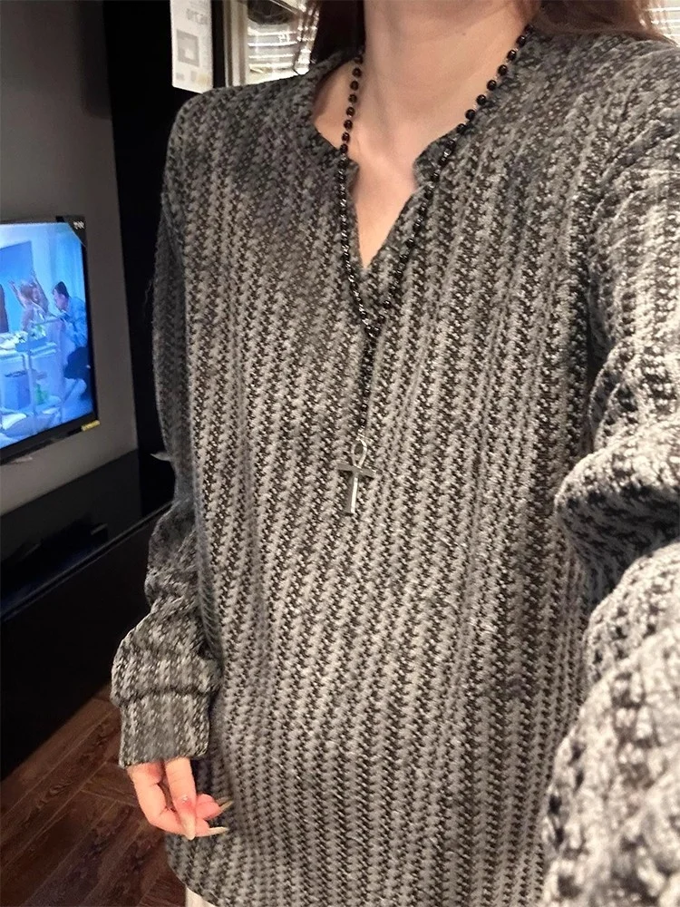 

Мужская футболка с V-образным вырезом и длинным рукавом в американском ретро-стиле с узором Fibone, осенняя, уютная, плотная, для ношения под одеждой