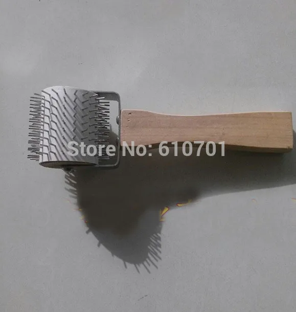 1PCS Uncapping honeycombs extracting Needle Roller Beekeeping tool