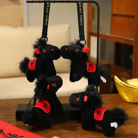 Pendentif cheval mascotte du nouvel an, 12/28cm, mignon cheval noir en peluche, Chinatown Boutique, décor de poney, cadeau de Festival, cadeau pour enfant