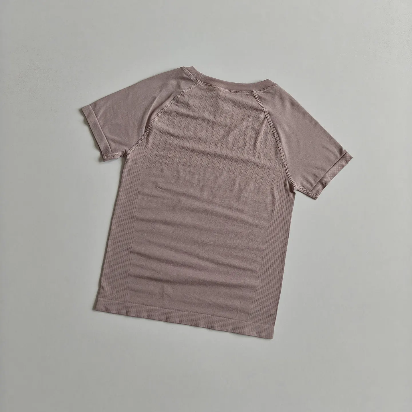 Sommer-Sport-Kurzarmshirts Fitness Outdoor Schnelltrocknende Yoga-Bekleidung Damen-Lauf-Top Schlankmachendes Atmungsaktives Stretch-T-Shirt – Detail 6