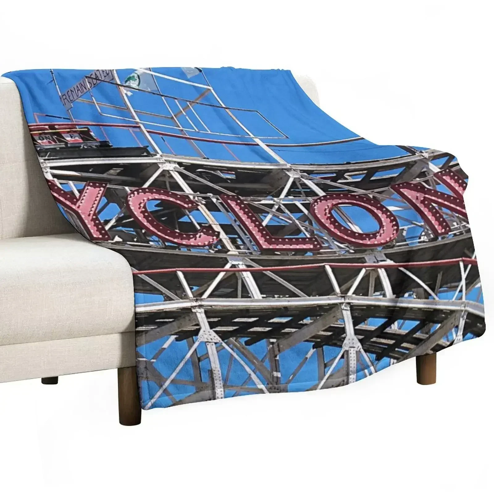 

Cyclone Roller Coaster Coney Island NY Throw Blanket Shaggy Furry Soft Blanket for Bedroom Living Room