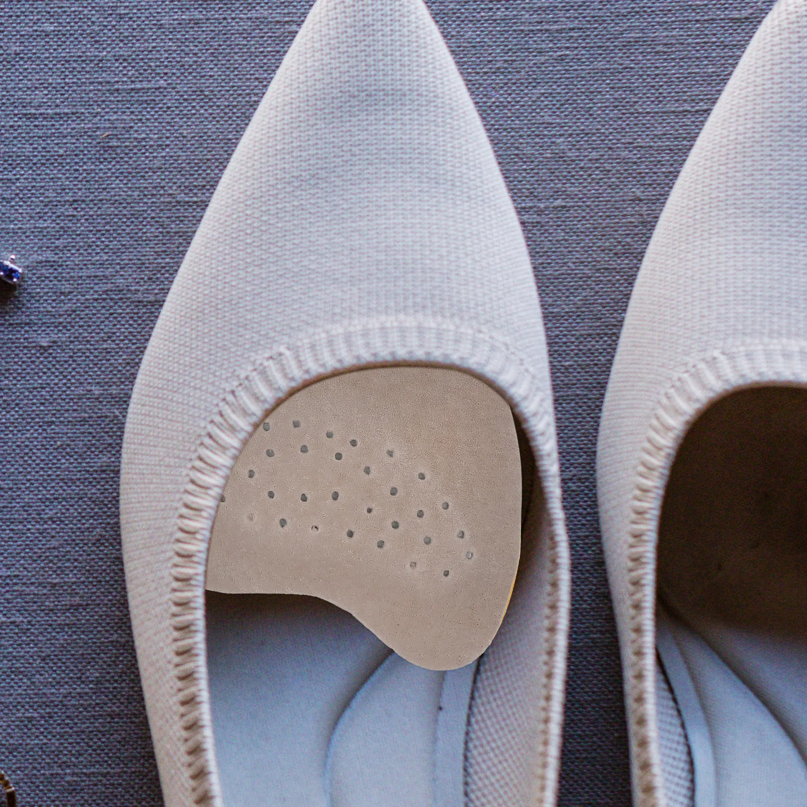 

High Heels Forefoot Insoles Pads Non-Slip Adhesive Cushions for Summer Shoes Made of Pig 1 Pair Thick Beige