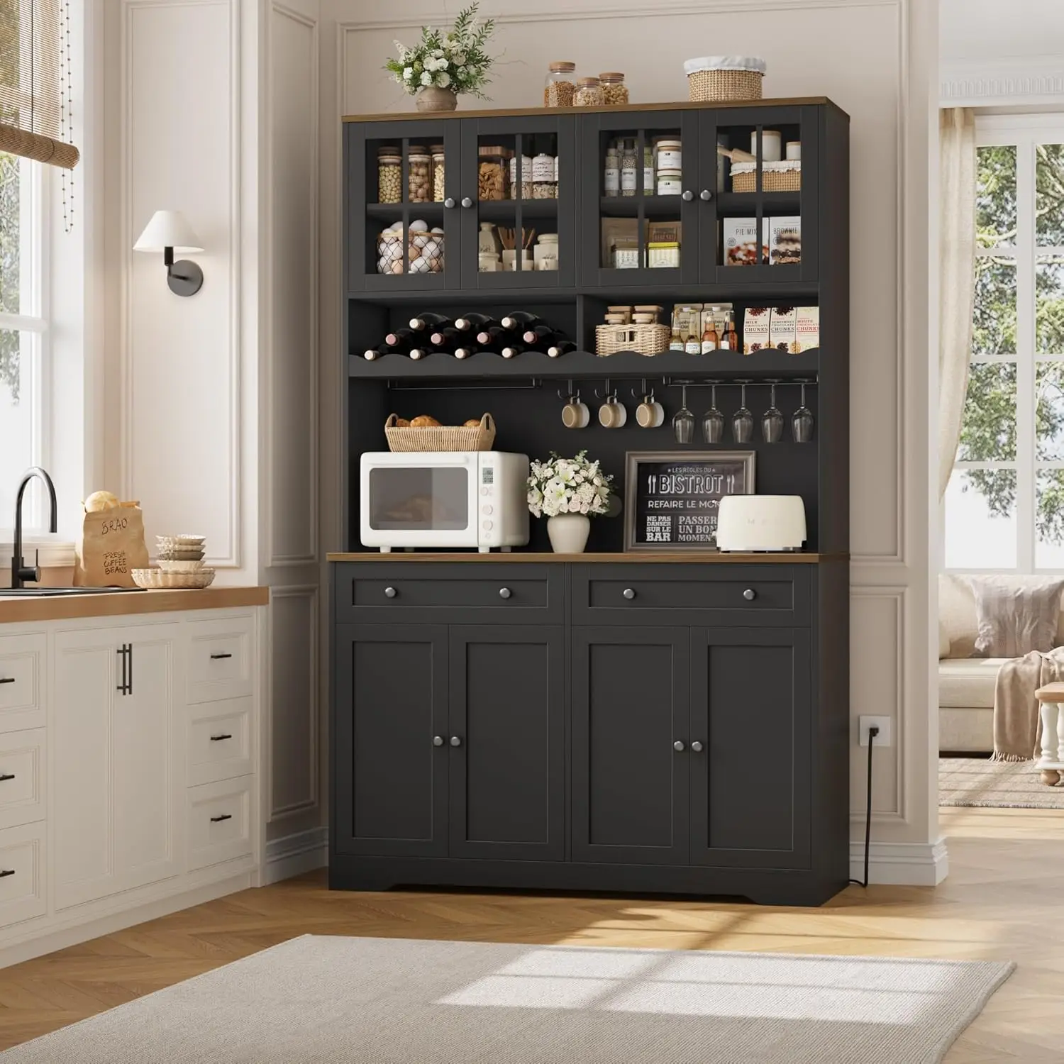 高さ75.4フィートのキッチンパントリーキャビネット、充電ステーション付き、ホワイトハッチ、電子レンジスタンドとワインラック付き