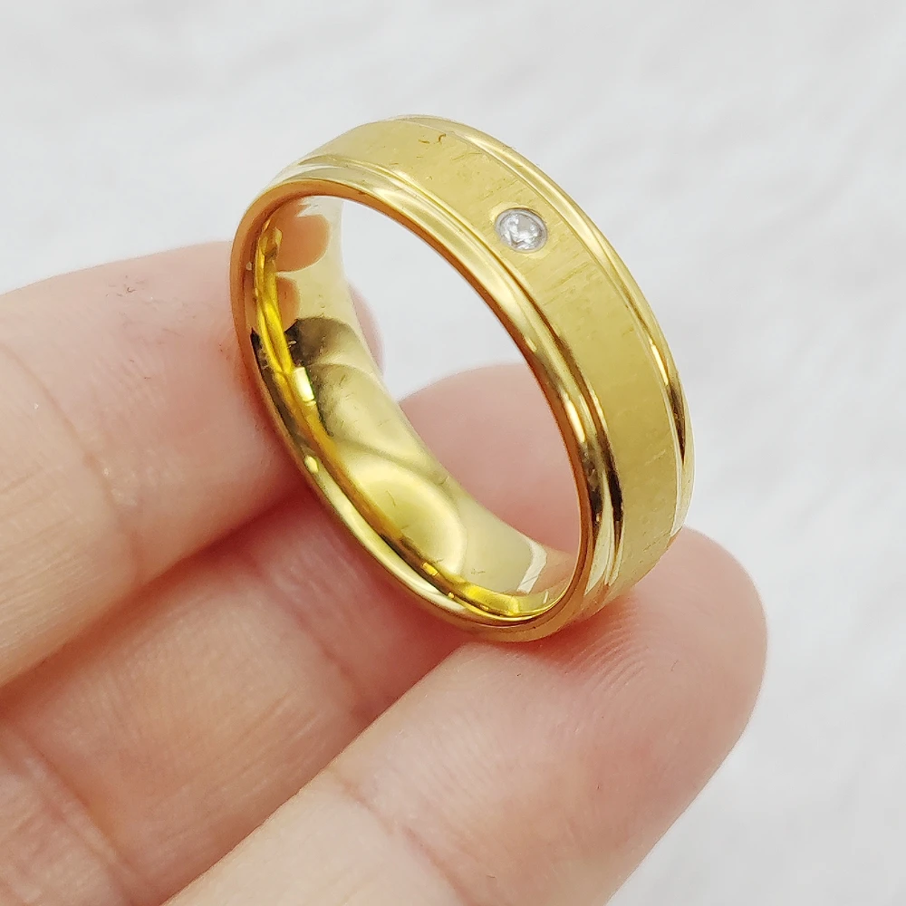 Women Rings Promise Wedding Engagement Ring Female Lovers High Quality Golden Stainless Steel Jewellery Finger Ring