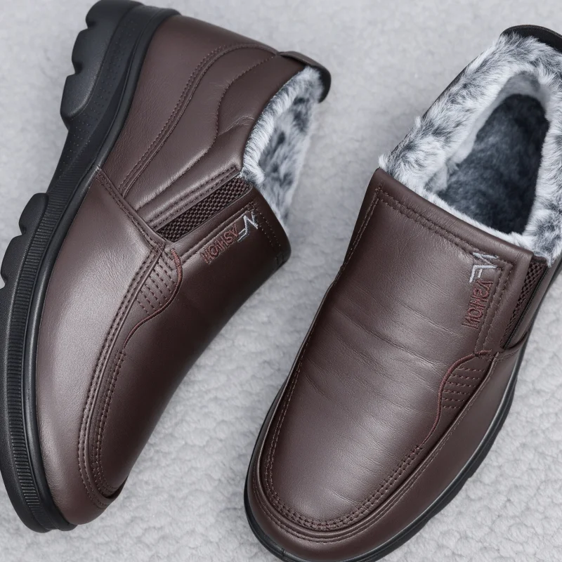 Men's winter warm fleece inner ankle boots, one-piece wear, waterproof leather shoes, anti-slip thick sole casual snow boots