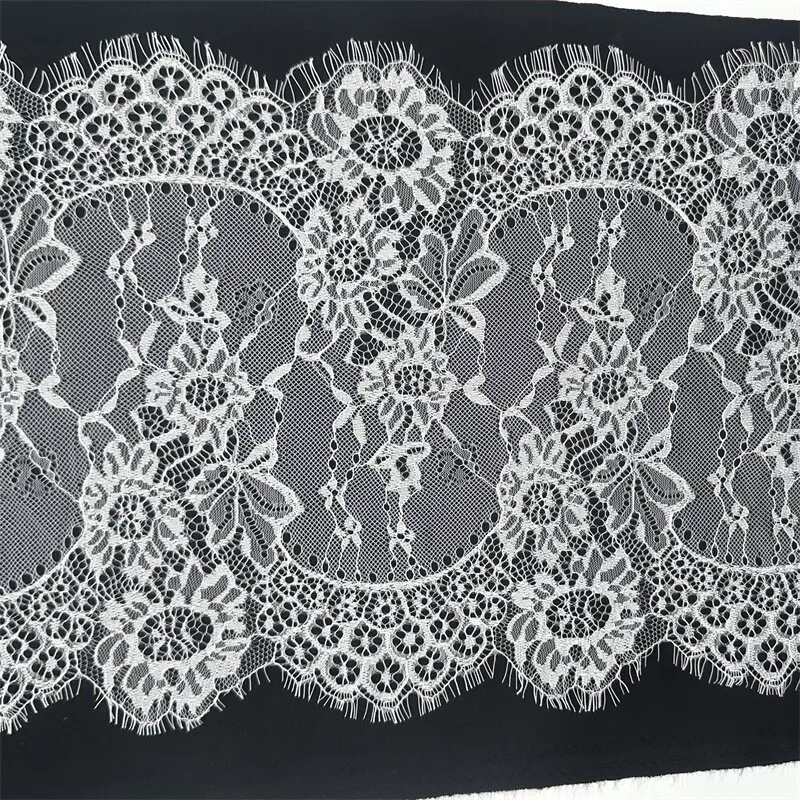 

Тонкое кружево с ресничками шириной 35 см для самостоятельного изготовления одежды, отделки подола юбок и рукавов, стильные модные аксессуары
