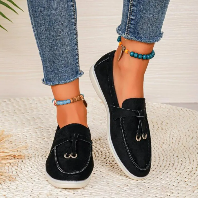 

New Spring Women's Sneakers Flat Casual Shoes Slip On Ladies Loafers Single Shoes Plus Size 43 Vulcanized Shoes Walking Sneaker