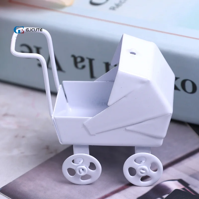 Passeggino Carrozzina Modello Giocattolo per bambini Accessori per mobili per casa delle bambole in miniatura fai-da-te