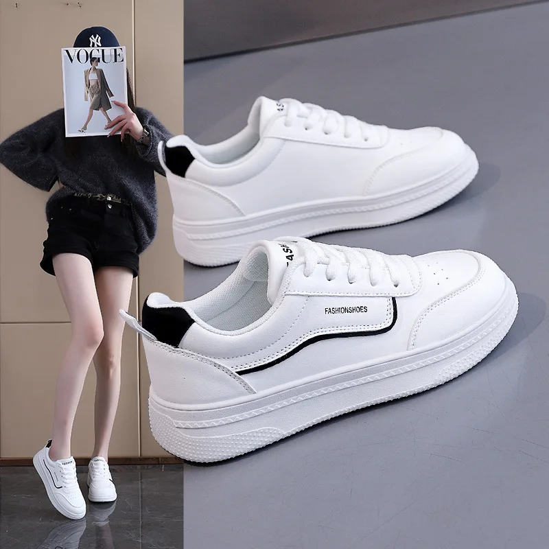 

White shoes for women, 2026 spring breathable Korean version versatile student thick soled sports and leisure board shoes