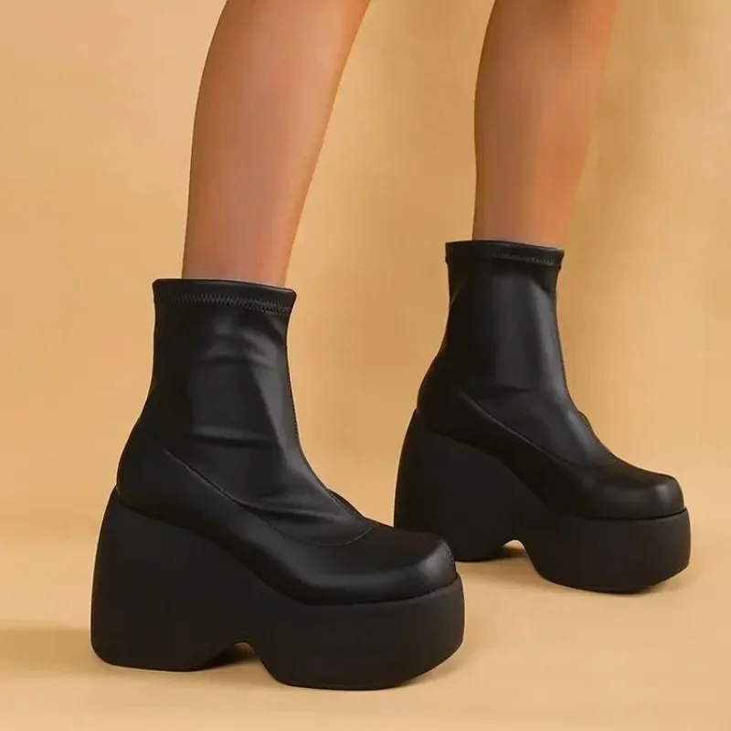 

Brand New Gothic Style Sexy Elegant Chunky Platform Women Ankle Boots Big Size Walking Comfy Woman Shoes Platform Shoes 2023