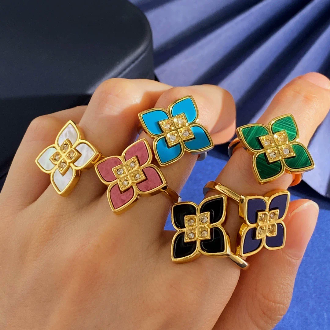 

Fashion Full Diamond Lucky Clover Shell Agate Set Diamond Four Petal Flower Ring Elegant and versatile diamond ring with simple