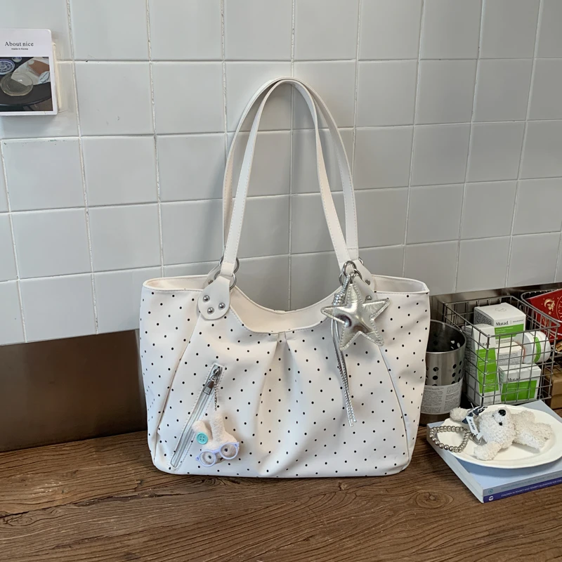 

Модная женская сумка-тоут с принтом в горошек, милая сумка через плечо с подвеской, из искусственной кожи, вместительная, для поездок на работу и шопинга