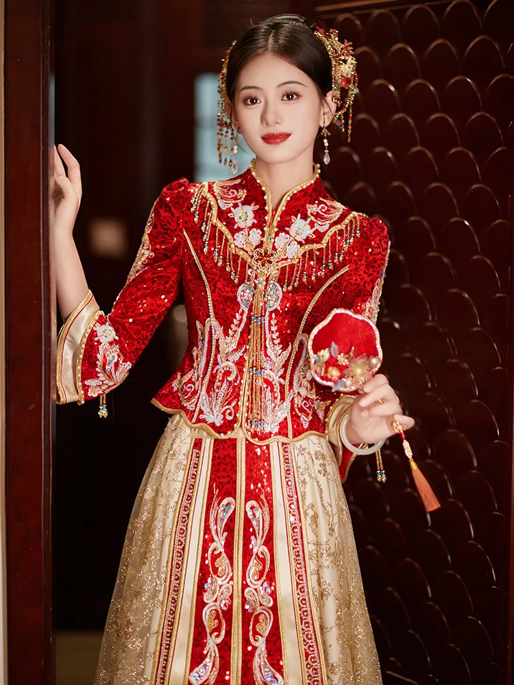 

Elegant Tassel Cheongsam Embroidery Chinese Style Sparkly Sequins Beading Wedding Dress Marriage Set Bride Toast Clothing