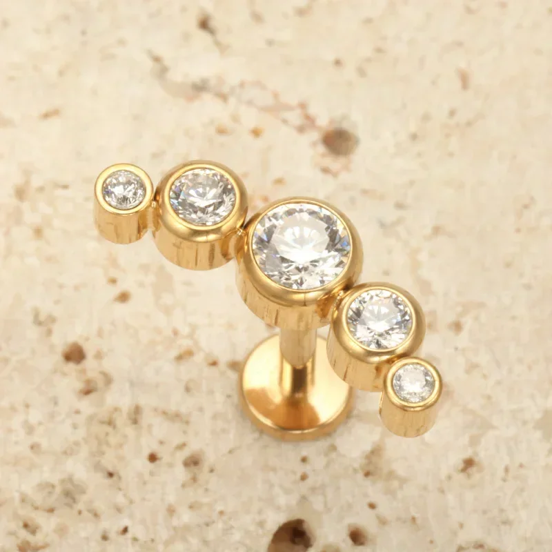 ZOOR ASTM F136 التيتانيوم اللولب ثقب 16 جرام 18 جرام موضوع داخلي Labret الشفاه الغضروف الزركون الزنمة أقراط مجوهرات للجسم